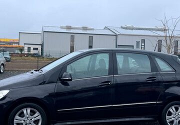 Mercedes-Benz B 200 162.000 km 4.400 &euro; Düren 52351