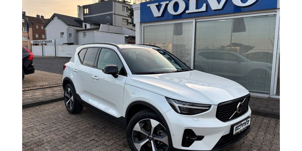 Volvo XC40 25.384 km 34.800 &euro; Düren 52351