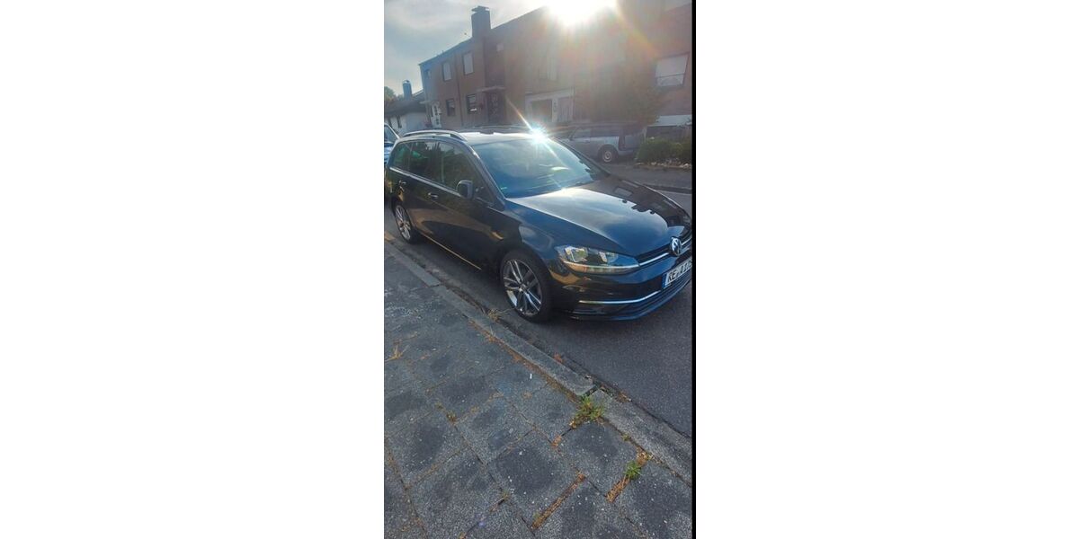 VW Golf 167.000 km 11.650 &euro; Jülich 52428