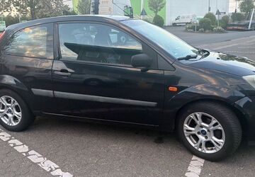 Ford Fiesta 190.000 km 2.700 &euro; Frechen 50226