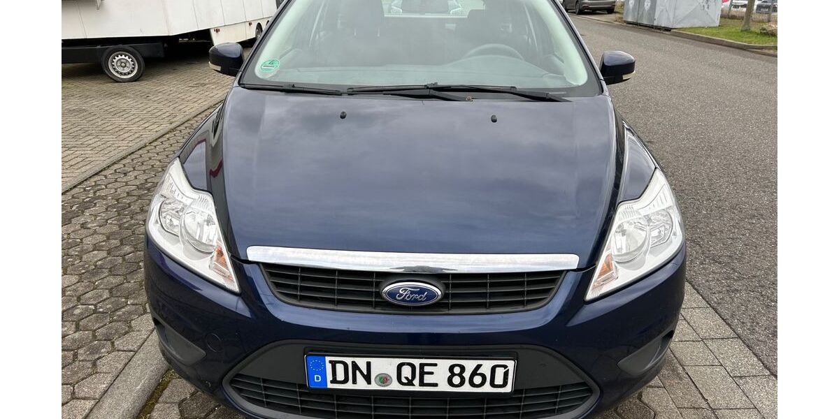 Ford Focus 151.663 km 2.650 &euro; Düren 52351