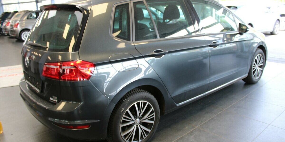 VW Golf Sportsvan 1.2 TSI DSG Allstar 104.820 km 12.480 &euro; Euskirchen 53881