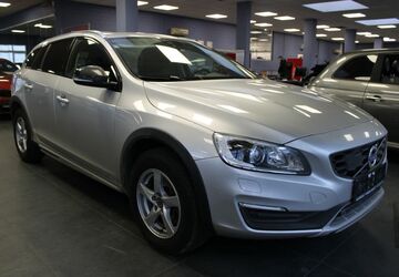 Volvo V60 Cross Country 104.995 km 19.980 &euro; Euskirchen 53881