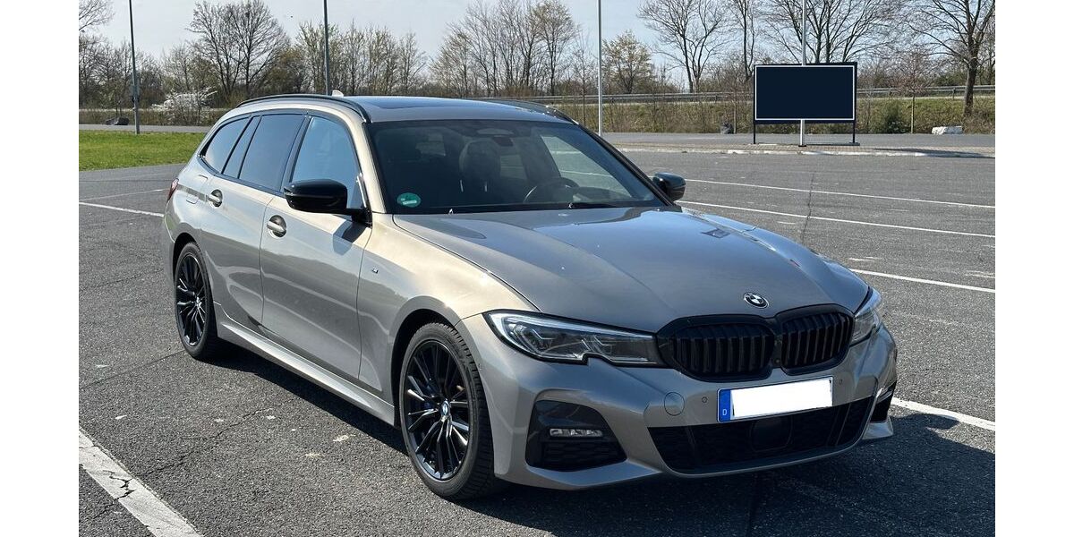 BMW 330 106.500 km 30.900 &euro; Zülpich 53909
