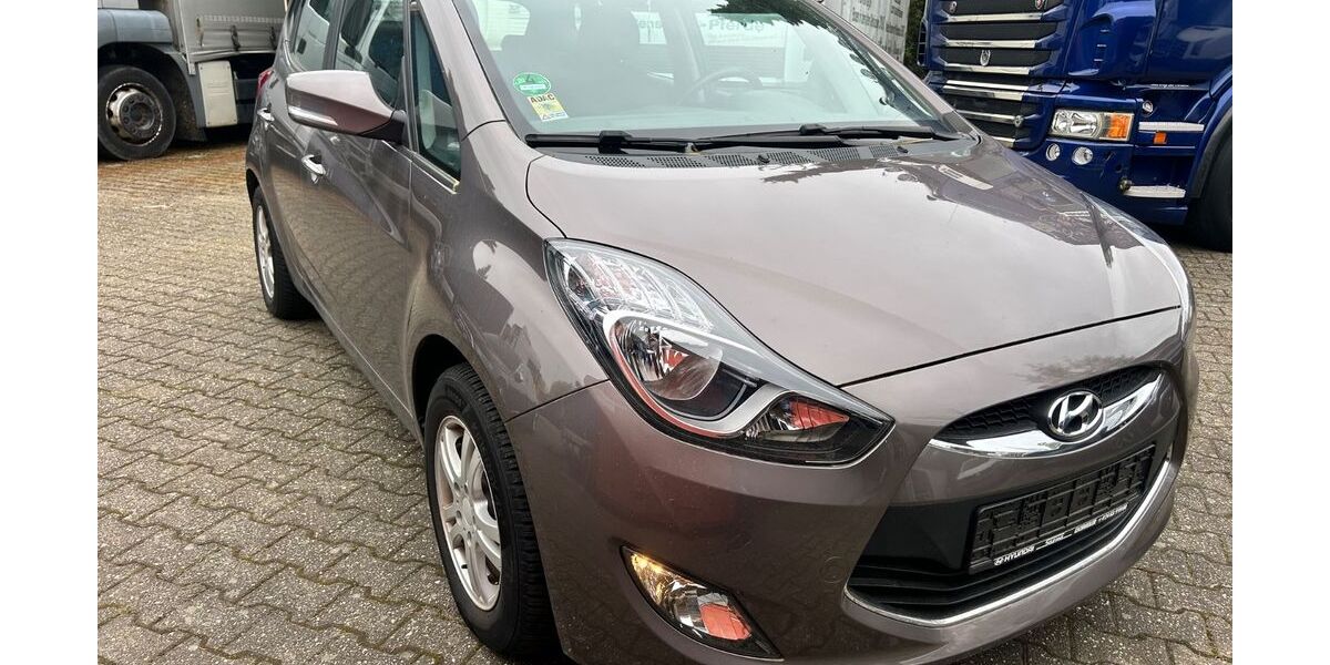 Hyundai ix20 44.500 km 7.900 &euro; Stolberg 52223
