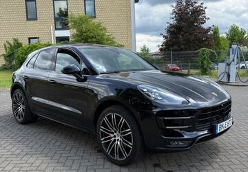 Porsche Macan 174.326 km 32.400 &euro; Erftstadt 50374