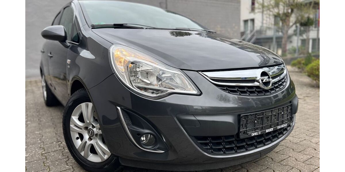 Opel Corsa 67.000 km 5.700 &euro; Aachen 52078