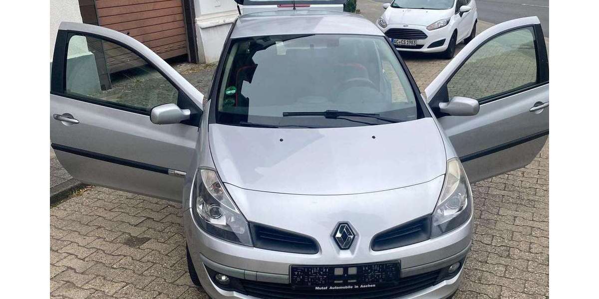 Renault Clio 145.000 km 2.500 &euro; Eschweiler 52249