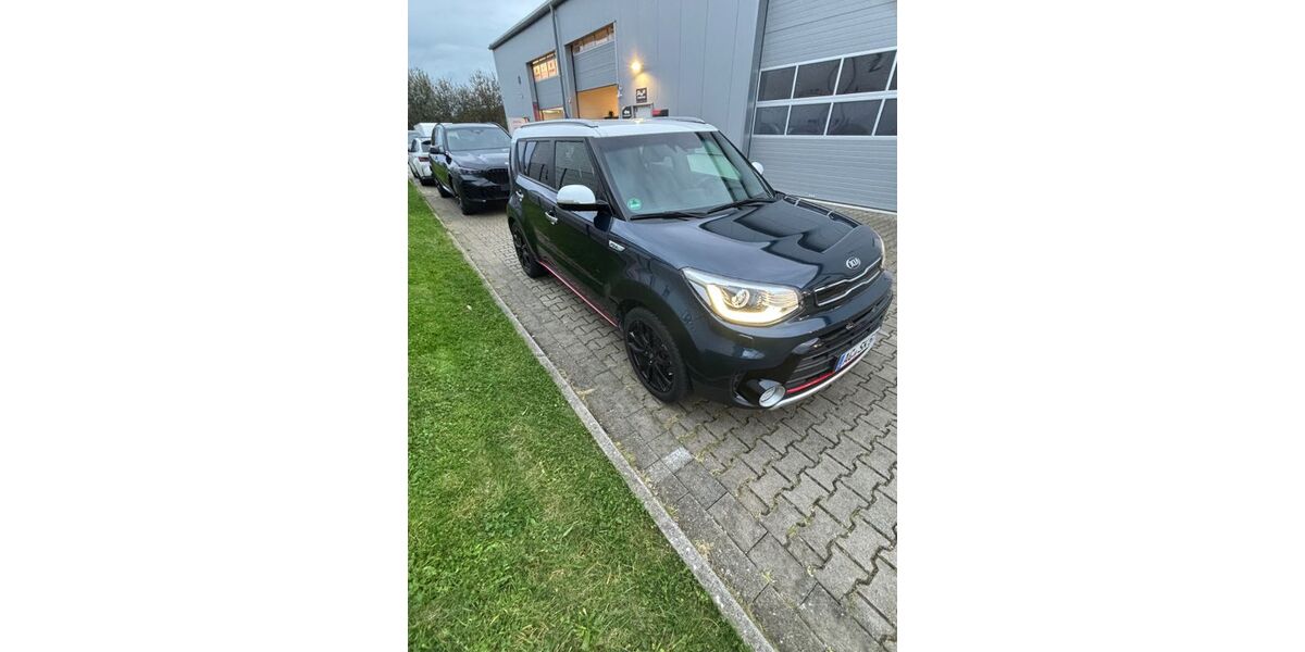 Kia Soul 61.000 km 17.800 &euro; Würselen 52146