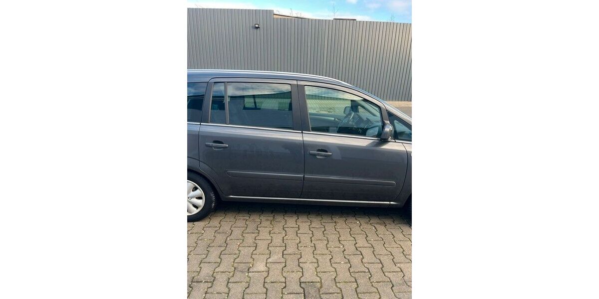Opel Zafira 217.000 km 2.750 &euro; Aachen 52064