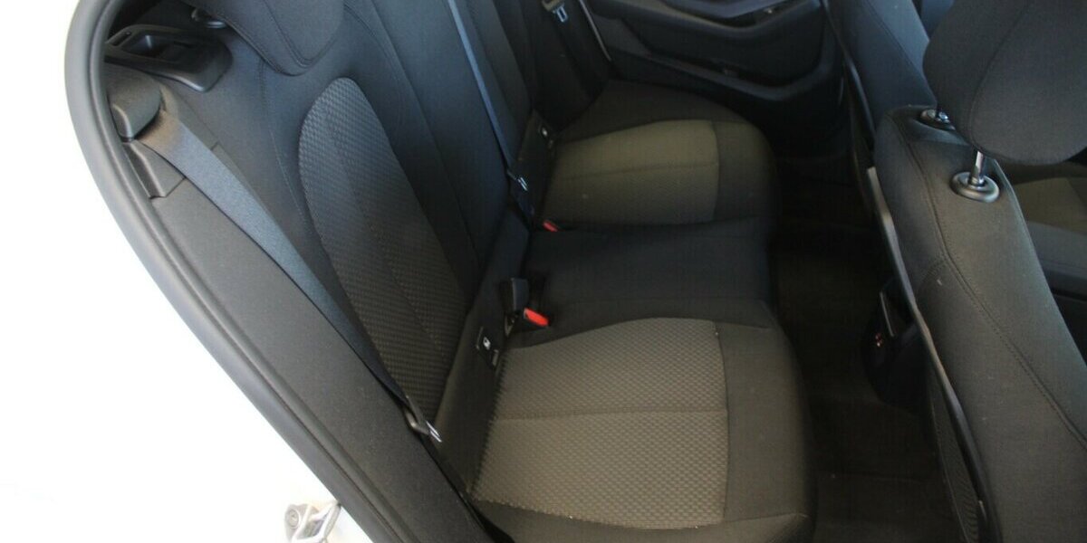 BMW 118 118i Aut. Advantage 71.445 km 19.980 &euro; Euskirchen 53881