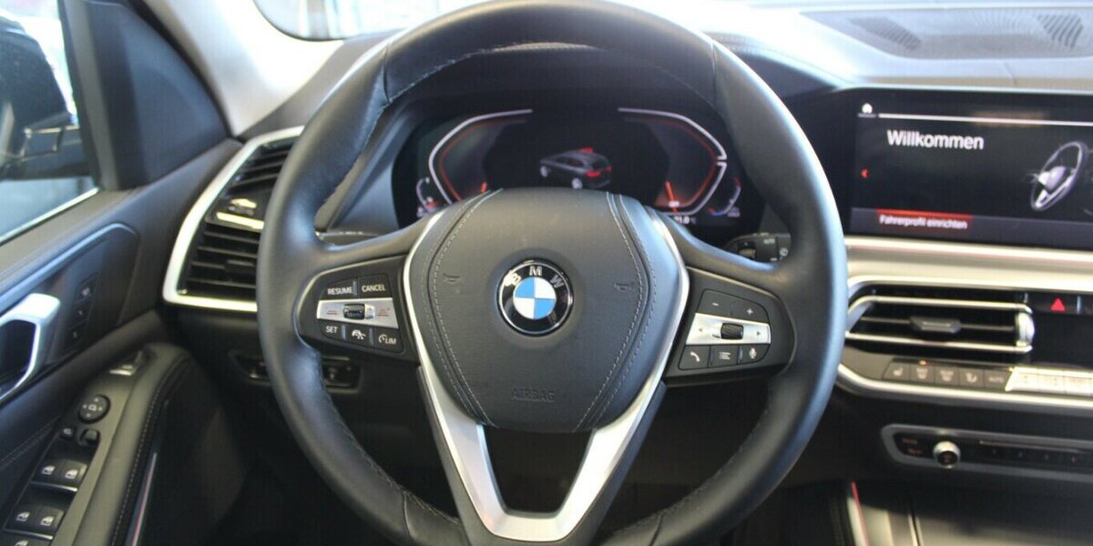 BMW X5 xDrive30d xLine 31.240 km 51.480 &euro; Euskirchen 53881