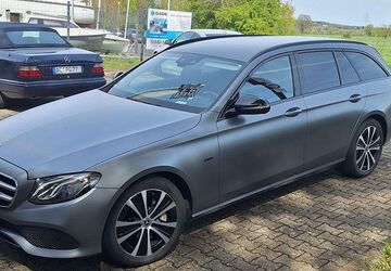 Mercedes-Benz E 300 193.000 km 22.100 &euro; Aachen 52078