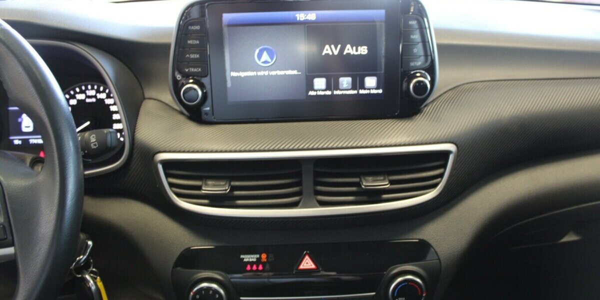 Hyundai Tucson 1.6 GDi 2WD AHK + Navi + Kamera + AHK 77.410 km 15.480 &euro; Euskirchen 53881