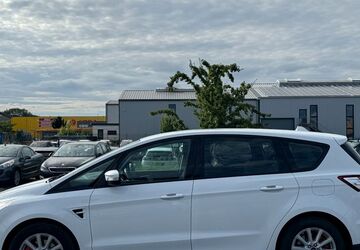 Ford S-Max 199.500 km 8.950 &euro; Düren 52351
