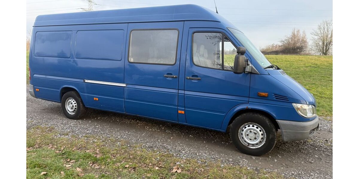 Mercedes-Benz Sprinter 420.000 km 5.950 &euro; Aachen 52070