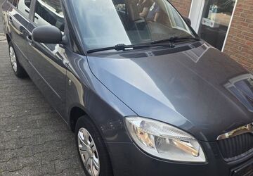 Skoda Fabia 244.000 km 2.099 &euro; Vettweiß 52391