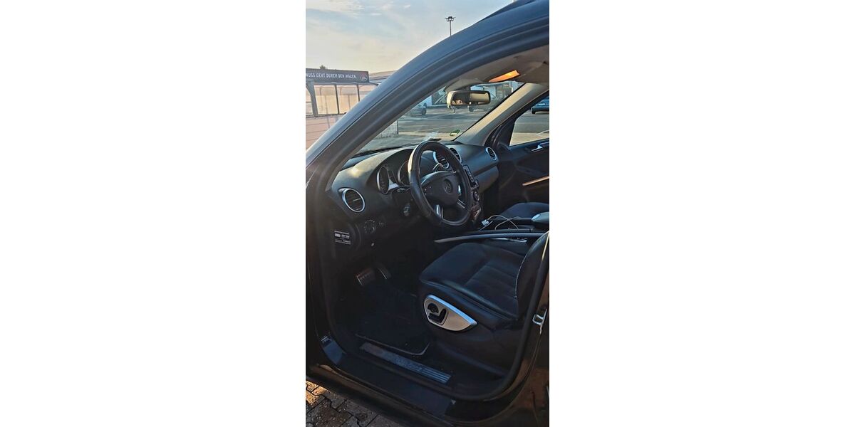 Mercedes-Benz ML 350 260.000 km 7.200 &euro; Kerpen 50170