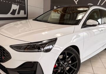 Ford Focus 50.000 km 31.499 &euro; Jülich 52428