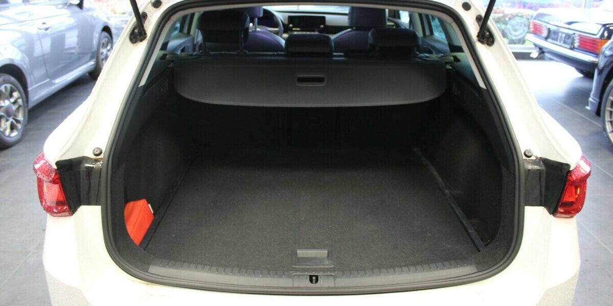 Seat Leon Sportstourer 1.5 eTSI ACT OPF DSG FR 82.810 km 18.980 &euro; Euskirchen 53881