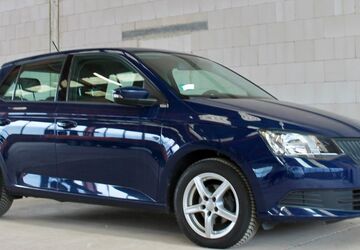 Skoda Fabia 139.789 km 4.900 &euro; Düren 52355