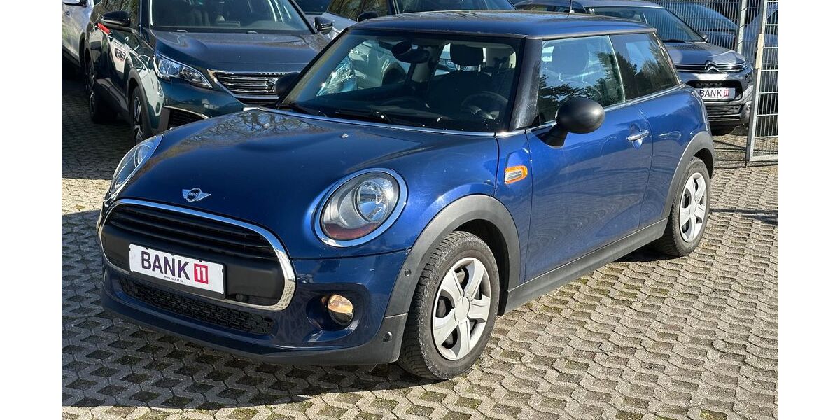 Mini ONE 130.498 km 7.000 &euro; Würselen 52146