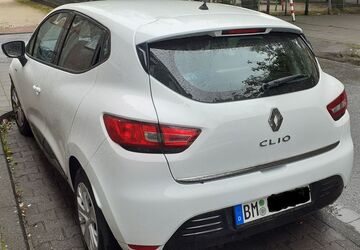 Renault Clio 57.000 km 8.500 &euro; Aachen 52070