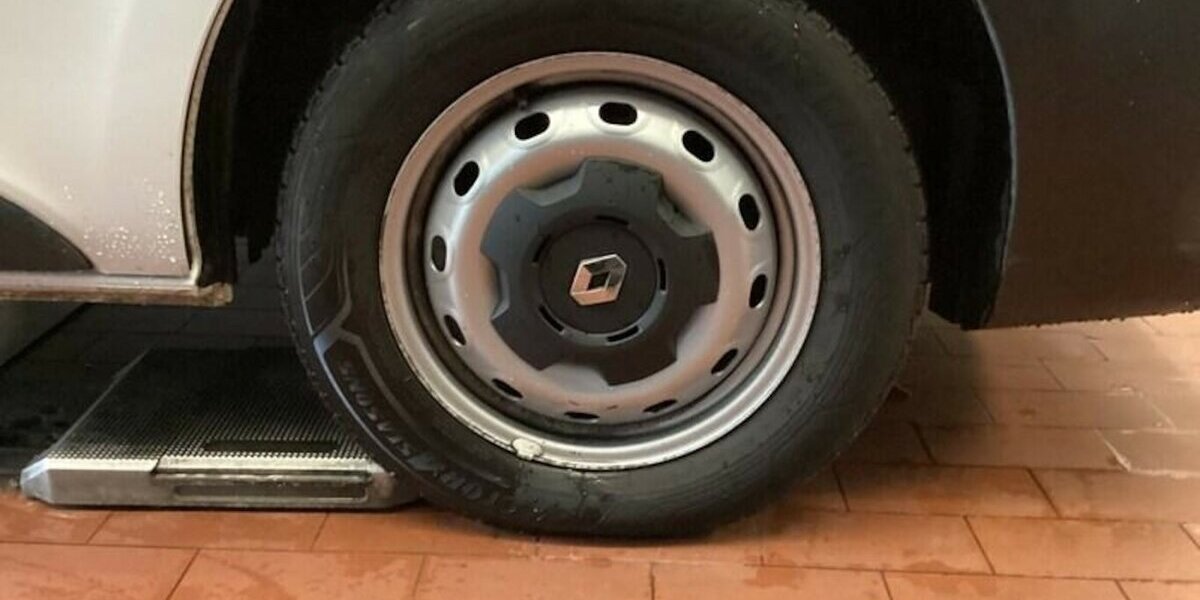 Renault Trafic L2H1 Sth Regale/Schraubst EU6 GARANTIE 85.000 km 16.500 &euro; Erftstadt 50374