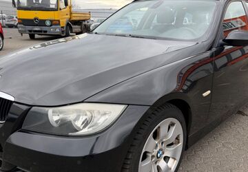 BMW 320 233.602 km 4.990 &euro; Weilerswist 53919
