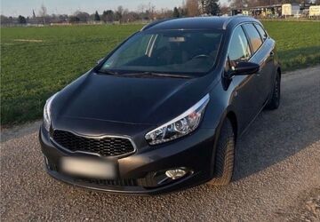 Kia ceed Sportswagon 163.800 km 5.900 &euro; Bedburg 50181