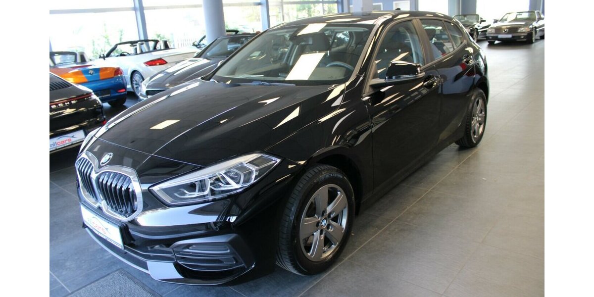 BMW 118 118i Aut. 19.998 km 21.980 &euro; Euskirchen 53881
