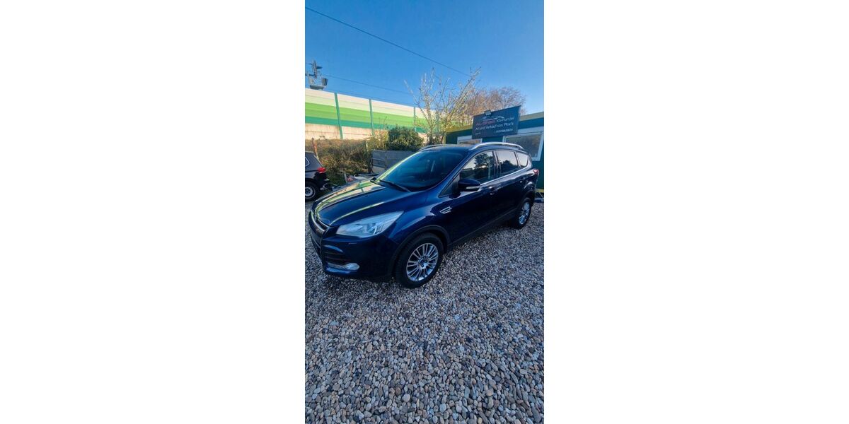 Ford Kuga 105.000 km 6.900 &euro; Düren 52349