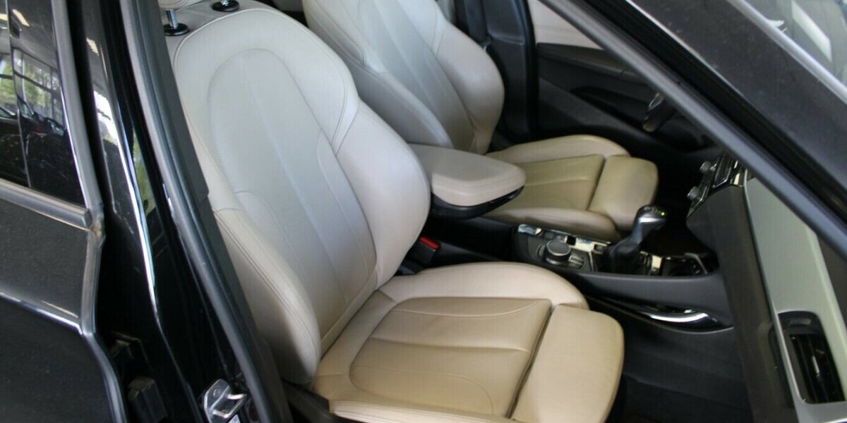 BMW X1 xDrive20i Aut. xLine - Panorama -Head-Up - 118.444 km 16.980 &euro; Euskirchen 53881