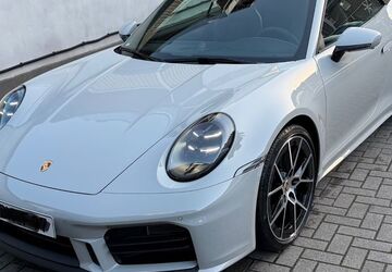 Porsche 992 1.870 km 139.900 &euro; Übach Palenberg 52531