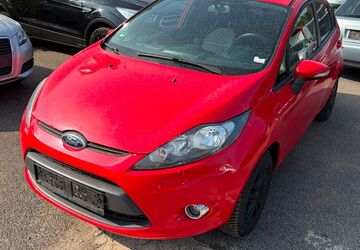 Ford Fiesta 190.000 km 2.290 &euro; Düren 52349
