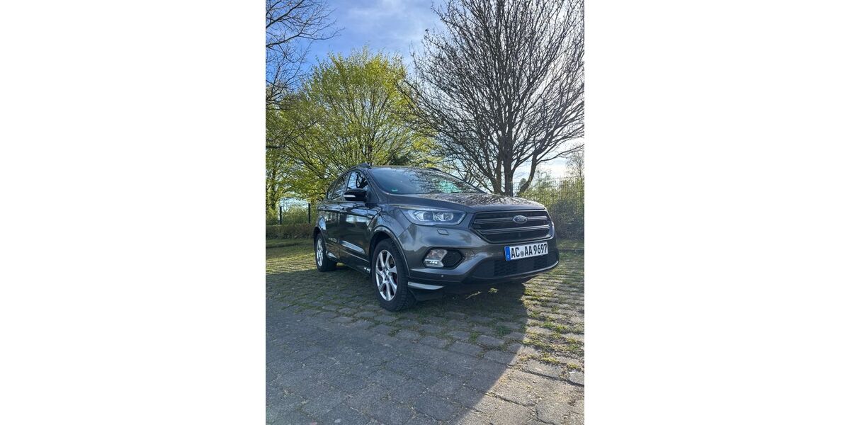 Ford Kuga 92.630 km 15.200 &euro; Alsdorf 52477