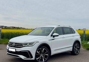 VW Tiguan 90.000 km 29.600 &euro; Euskirchen 53881
