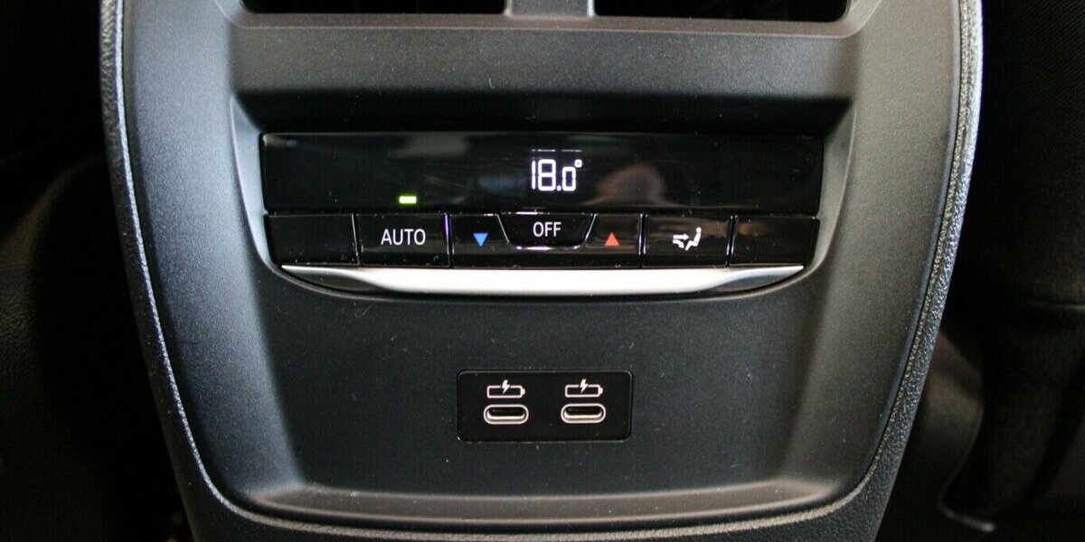 BMW 318 318d Touring Aut. Advantage 97.827 km 22.980 &euro; Euskirchen 53881