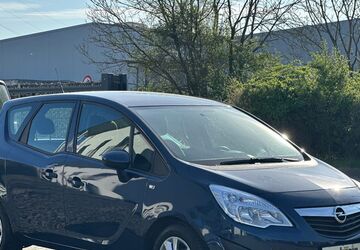 Opel Meriva 63.000 km 5.700 &euro; Jülich 52428