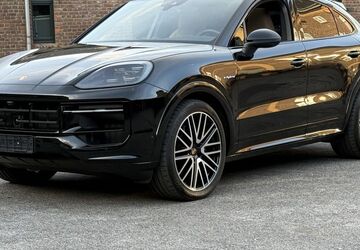 Porsche Cayenne 15.300 km 119.790 &euro; Frechen (bei Köln) 50226