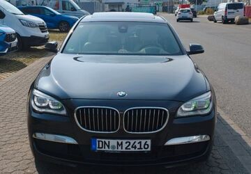 BMW 740 160.000 km 23.500 &euro; Düren 52353