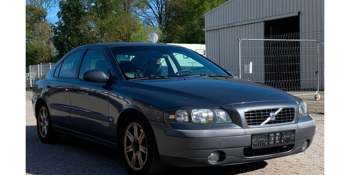 Volvo S60 274.195 km 1.990 &euro; Mechernich 53894