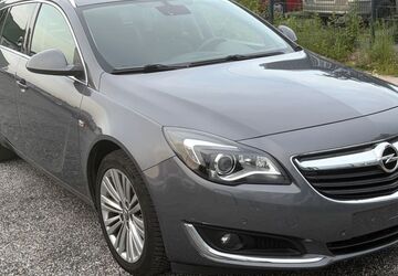Opel Insignia 172.000 km 3.980 &euro; Düren 52351