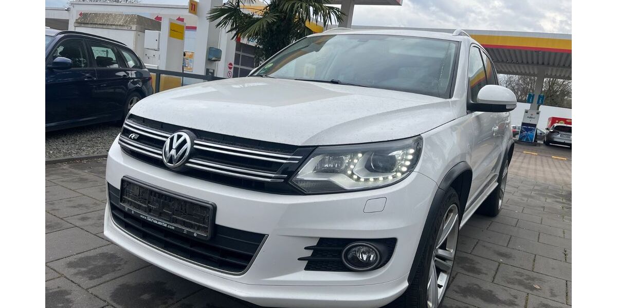 VW Tiguan 261.000 km 10.800 &euro; Bedburg 50181