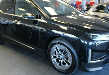 BMW iX xDrive50 35.740 km 52.980 &euro; Euskirchen 53881