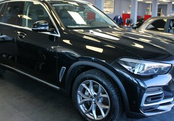 BMW X5 xDrive30d xLine 31.240 km 51.480 &euro; Euskirchen 53881