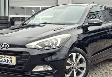 Hyundai i20 114.551 km 8.900 &euro; Simmerath 52152
