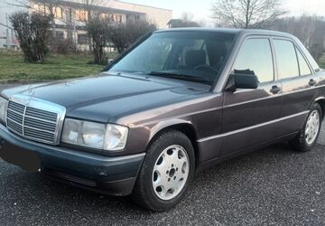 Mercedes-Benz 190 242.200 km 5.350 &euro; Alsdorf 52477