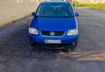 VW Touran 249.950 km 2.500 &euro; Herzogenrath 52134