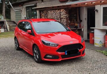 Ford Focus 154.663 km 12.100 &euro; Stolberg (Rheinland) 52222